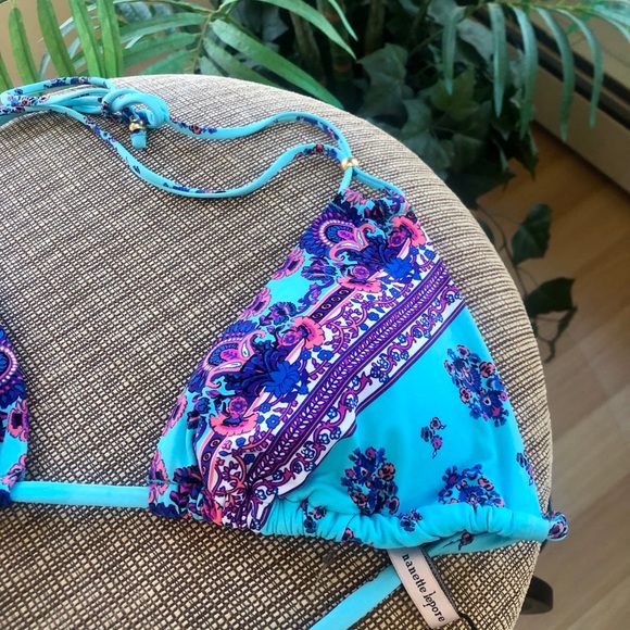 SOLD: Nannette Lepore Bikini Top - Picture 4 of 10
